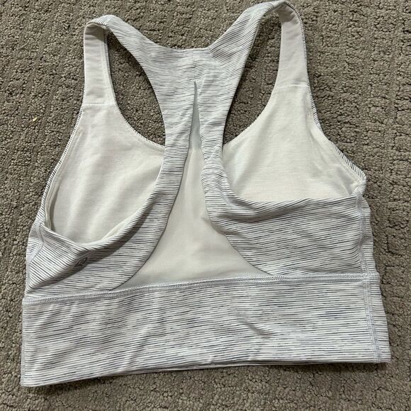 Lululemon Invigorate Bra *Long Line - Picture 9 of 12